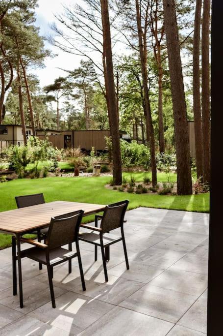 אוטרלו Delightful Luxury 2-Bedroom Holiday Home In Nature מראה חיצוני תמונה